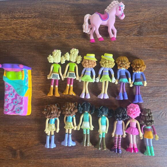 Groovy Girls Mini Dolls Huge Bundle 13 Dolls + Bed Horse - Picture 9 of 10
